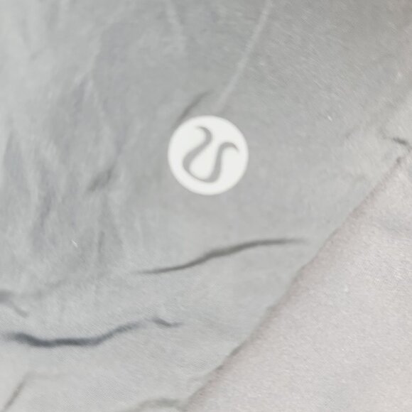 Lululemon Women's Black Run For Cold Sleeveless Windrunner Jacket Size 6 - Picture 5 of 7